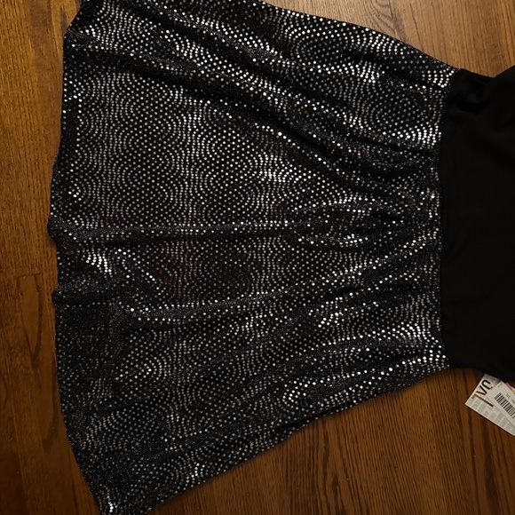 Lularoe Amelia elegant collection - Picture 3 of 3